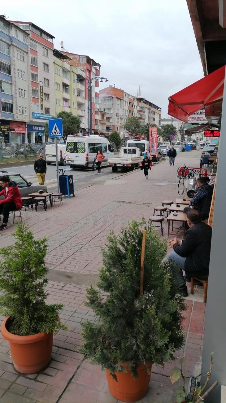 Zingila Apart Yomra Buitenkant foto